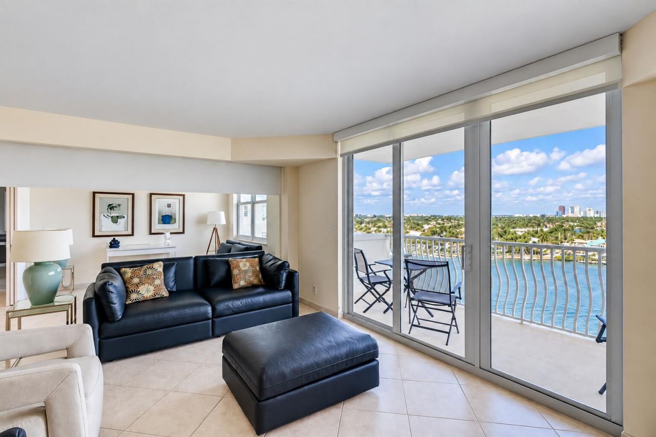 1 Las Olas Circle, Unit 1105, Fort Lauderdale, FL 33316 Photo
