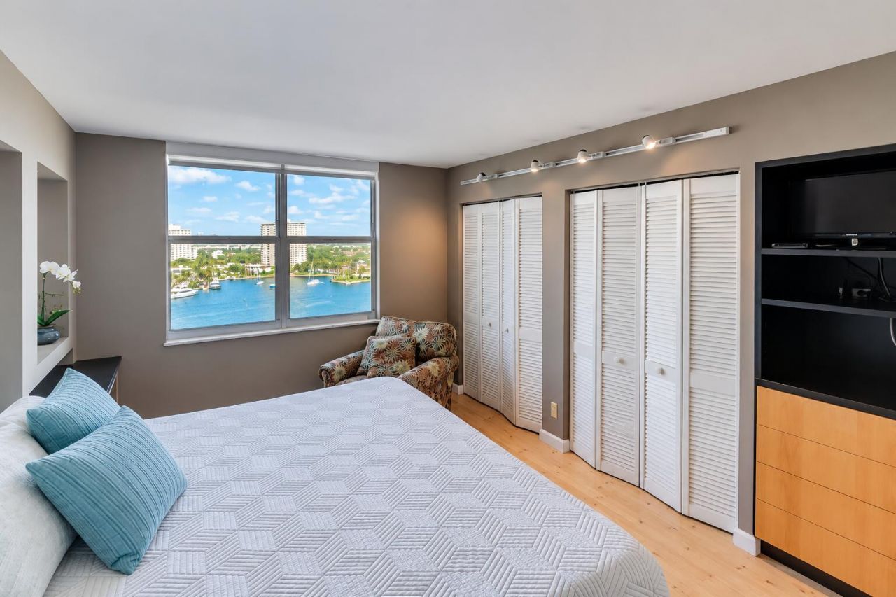 1 Las Olas Circle, Unit 1105, Fort Lauderdale, FL 33316 Photo