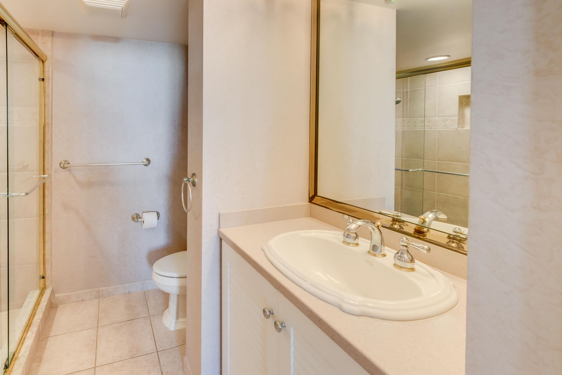 1 Las Olas Circle, Unit 1105, Fort Lauderdale, FL 33316 Photo