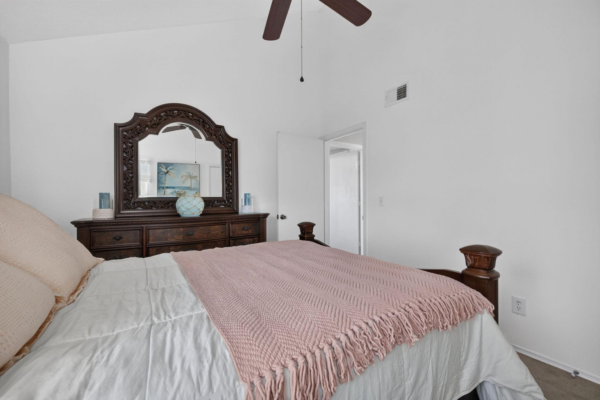 1975 Westminster Circle, Unit 4, Vero Beach, FL 32966 Photo