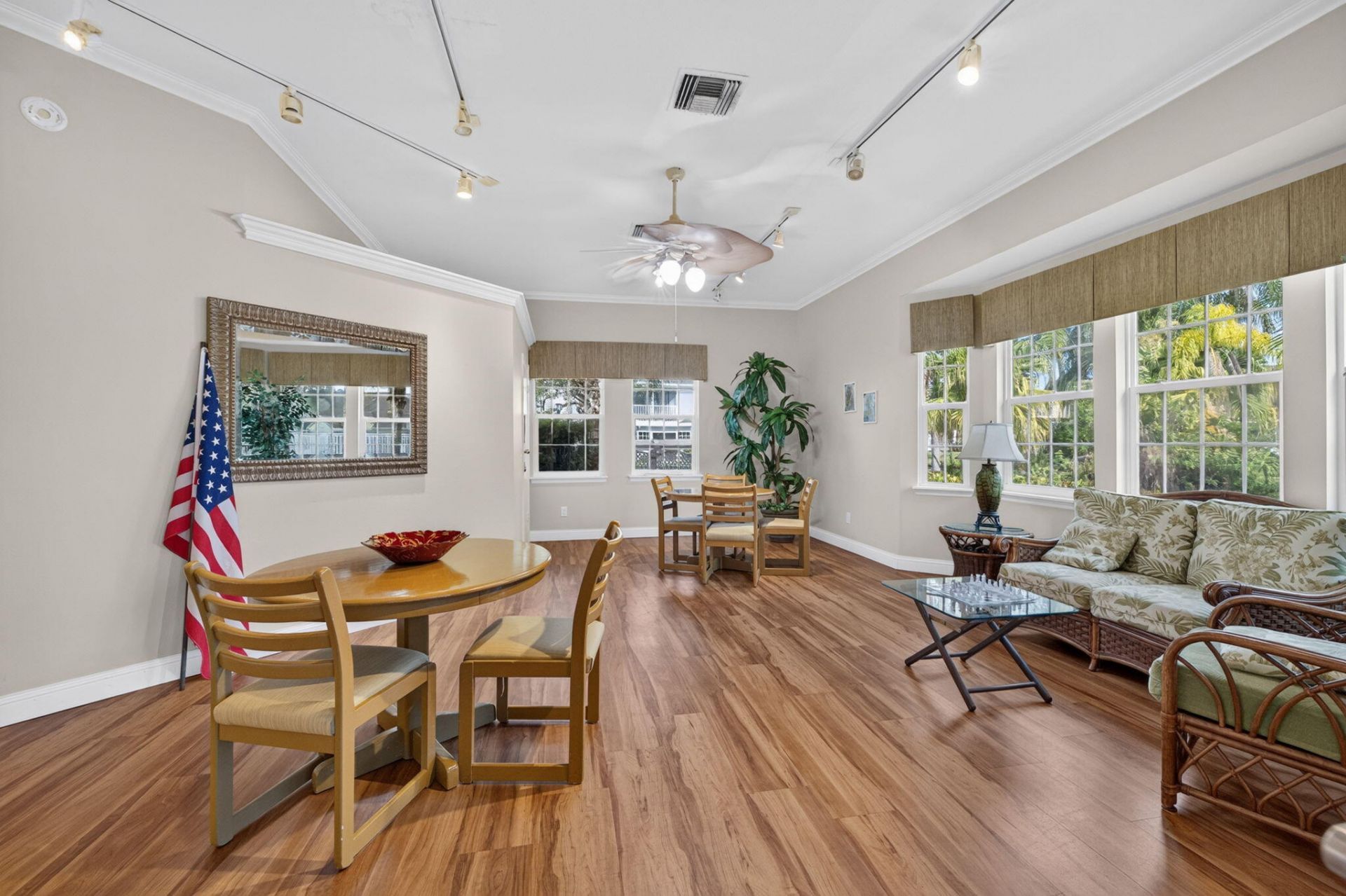 1975 Westminster Circle, Unit 4, Vero Beach, FL 32966 Photo
