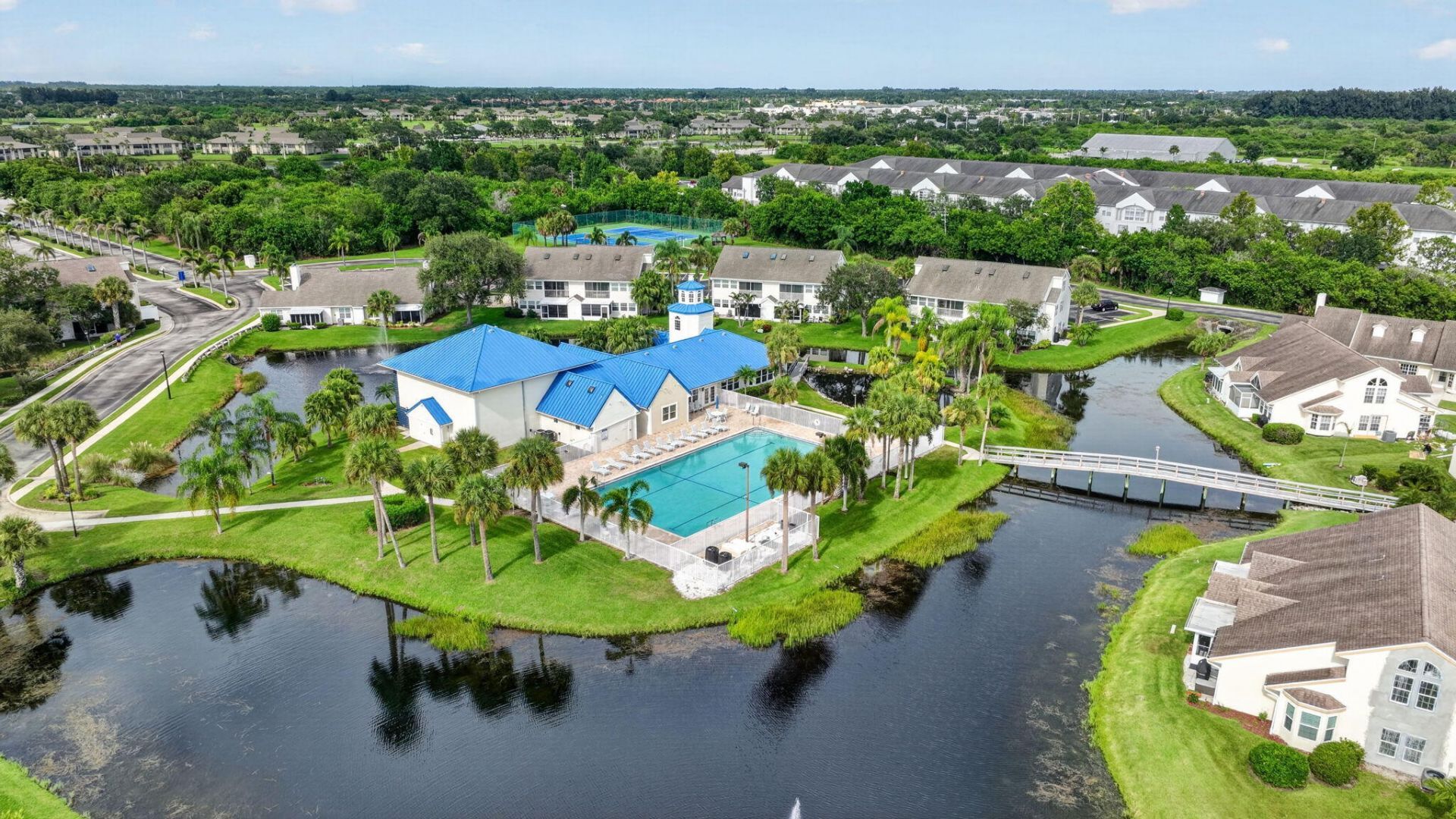 1975 Westminster Circle, Unit 4, Vero Beach, FL 32966 Photo