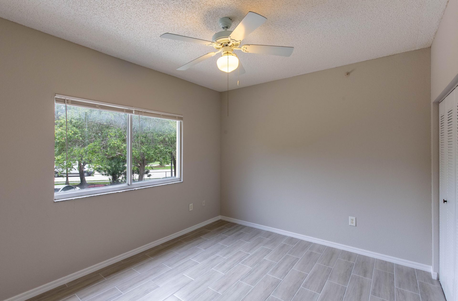 350 Crestwood Circle, Unit 203, Royal Palm Beach, FL 33411 Photo