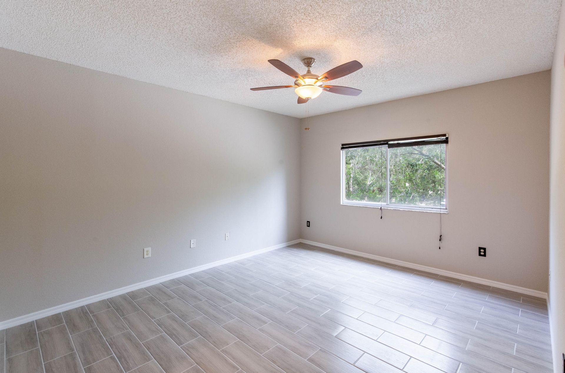 350 Crestwood Circle, Unit 203, Royal Palm Beach, FL 33411 Photo