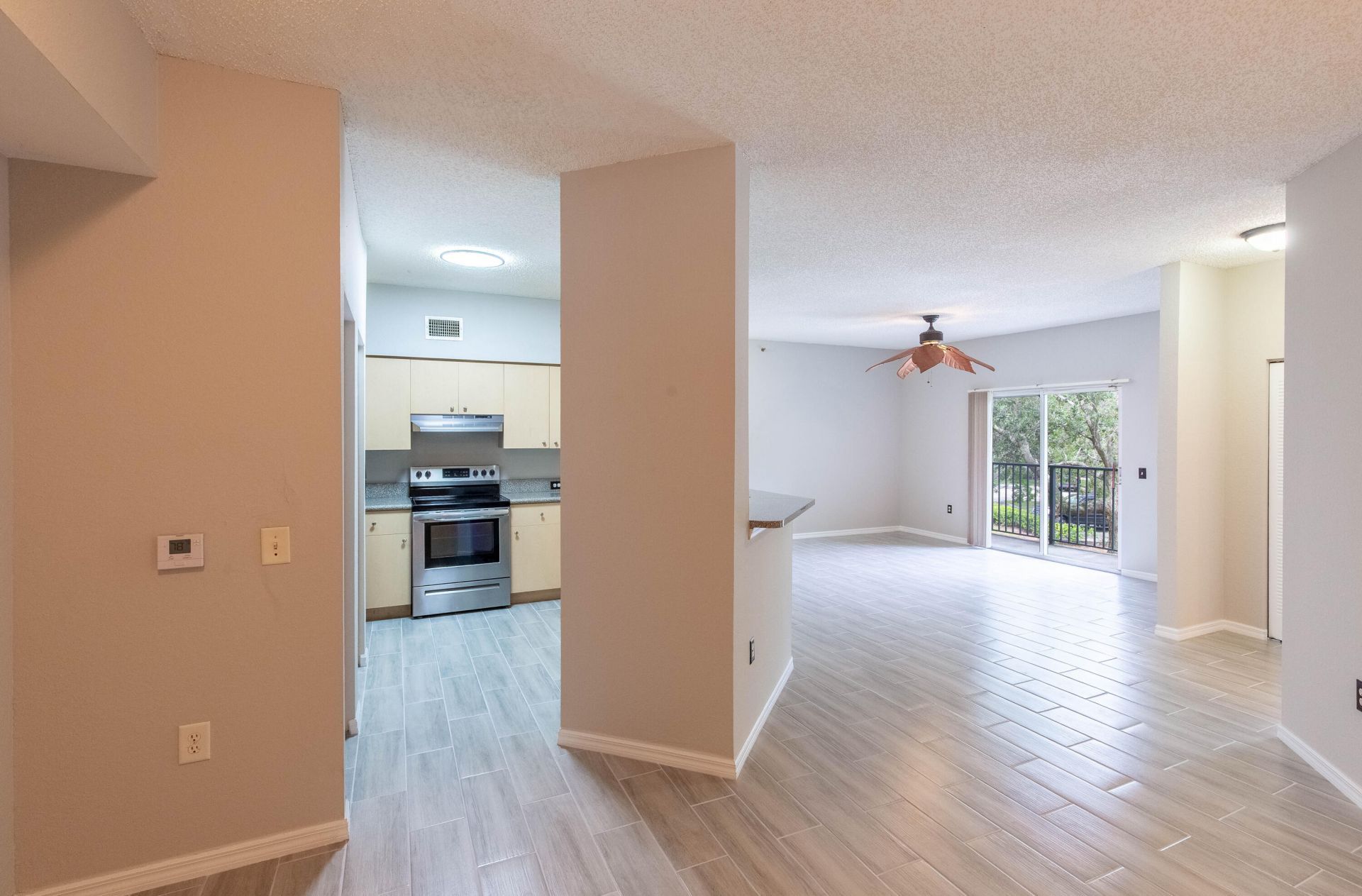 350 Crestwood Circle, Unit 203, Royal Palm Beach, FL 33411 Photo