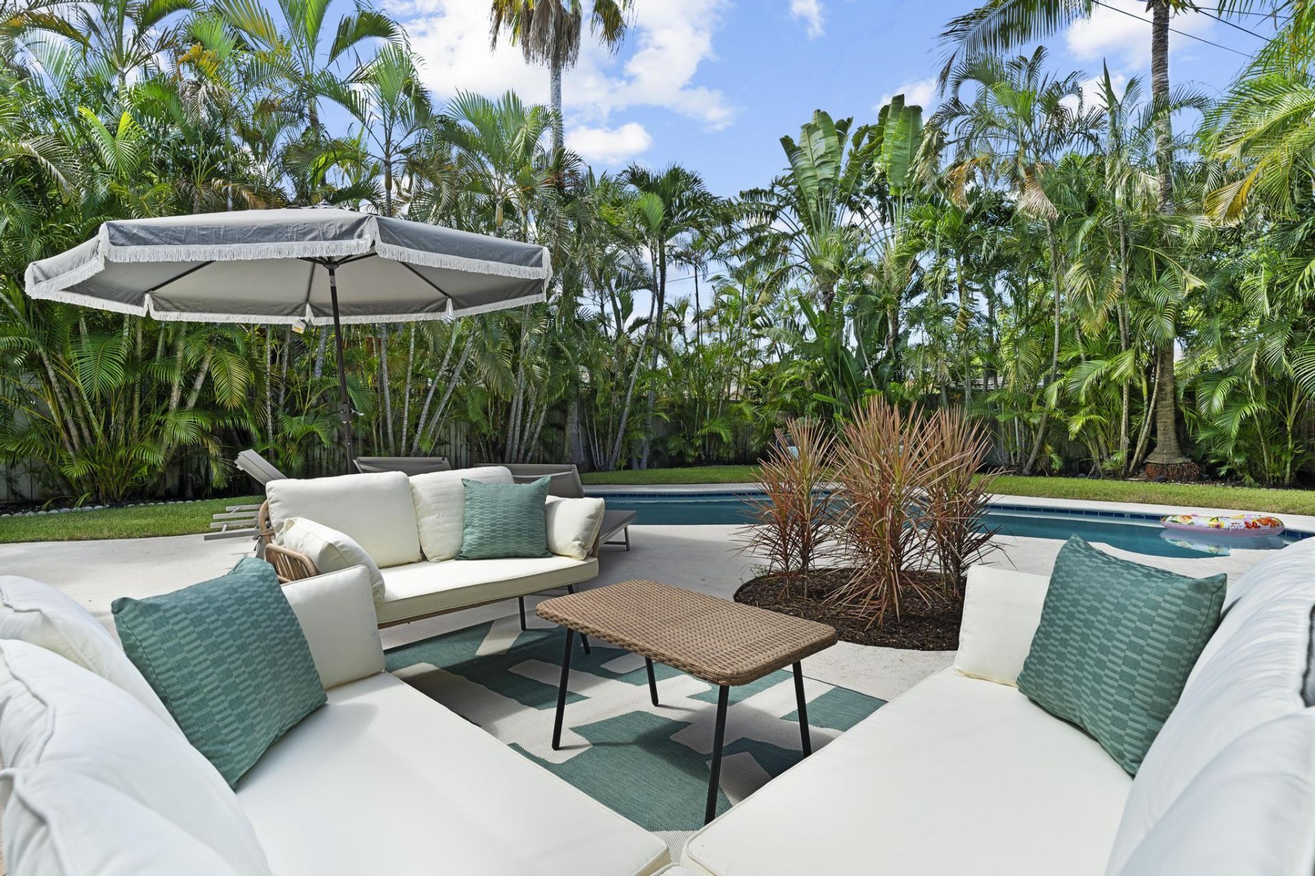 721 Dobbins Street, West Palm Beach, FL 33405 Photo
