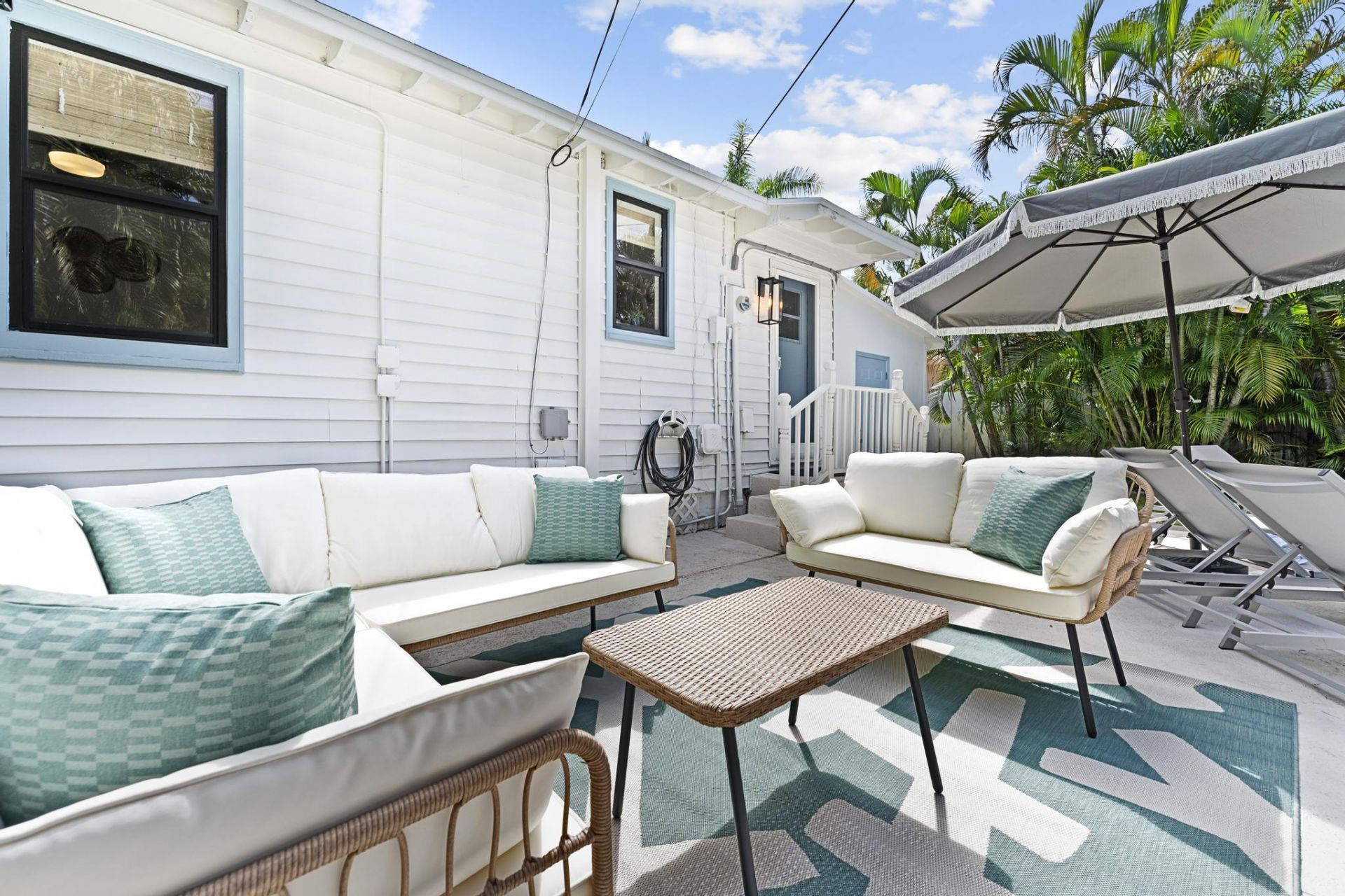 721 Dobbins Street, West Palm Beach, FL 33405 Photo
