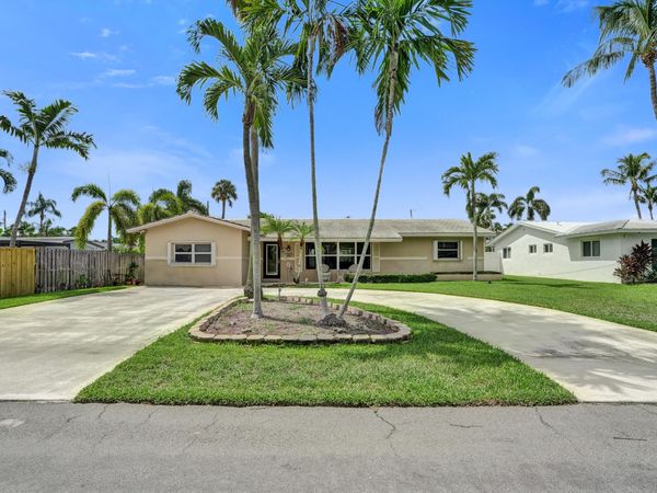 80 SE 10TH Street, Pompano Beach, FL 33060