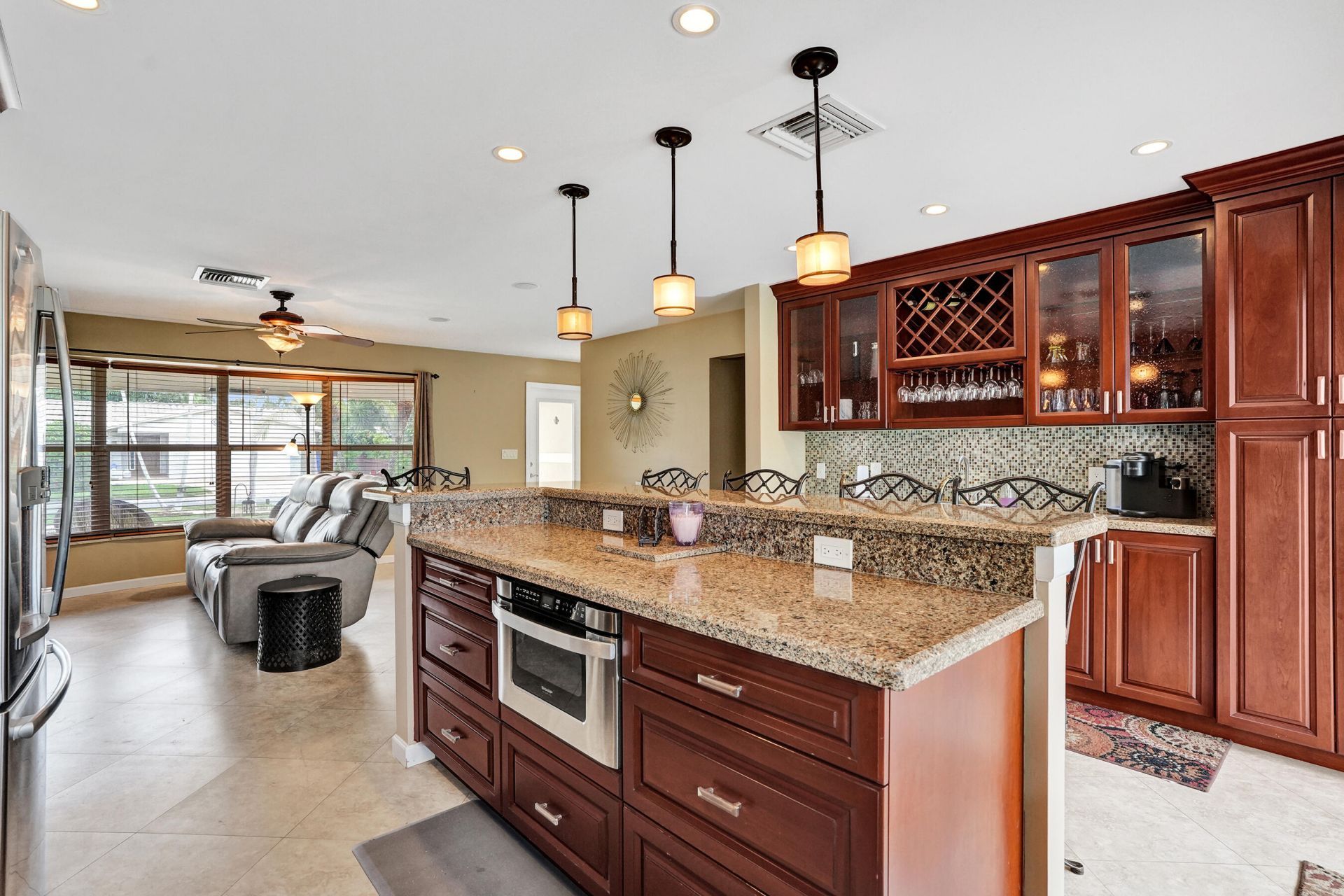 80 SE 10th Street, Pompano Beach, FL 33060 Photo