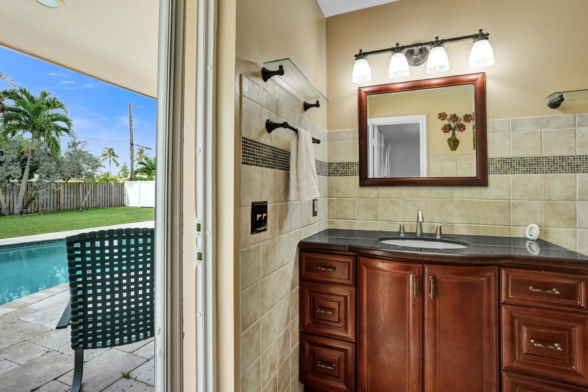 80 SE 10th Street, Pompano Beach, FL 33060 Photo