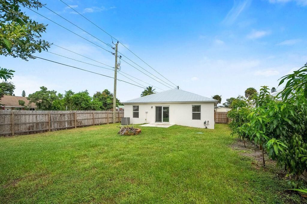 5078 SE Isabelita Avenue, Stuart, FL 34997 Photo