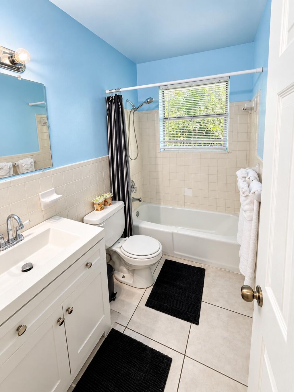 5441 NW 17th Court, Lauderhill, FL 33313 Photo