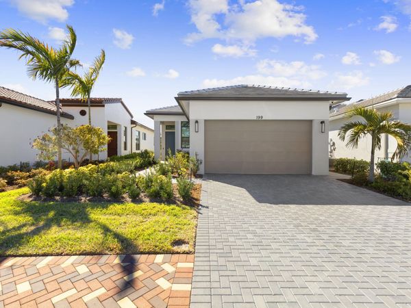 199 SE VIA SANGRO, Port St. Lucie, FL 34952