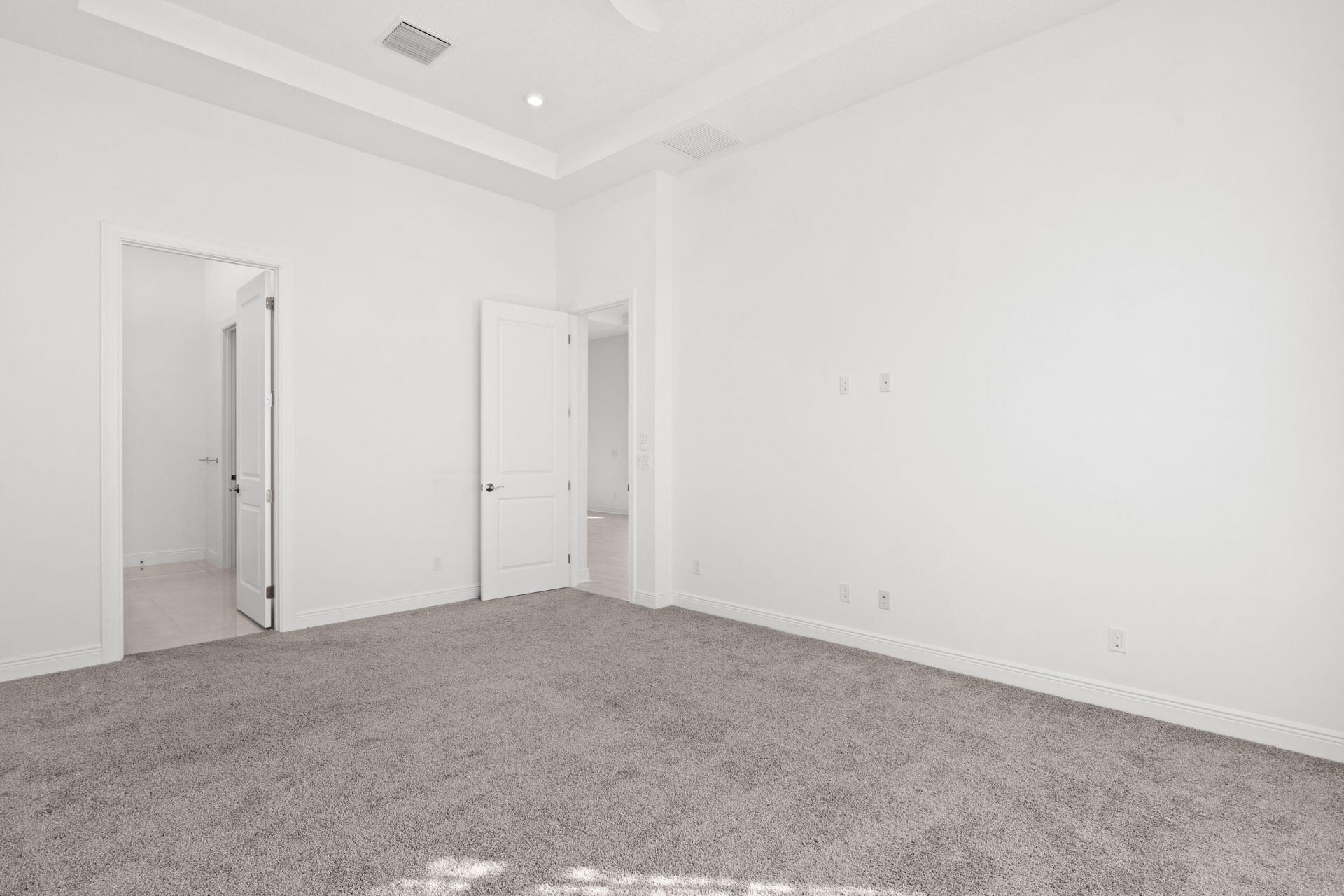 199 SE Via Sangro, Port Saint Lucie, FL 34952 Photo