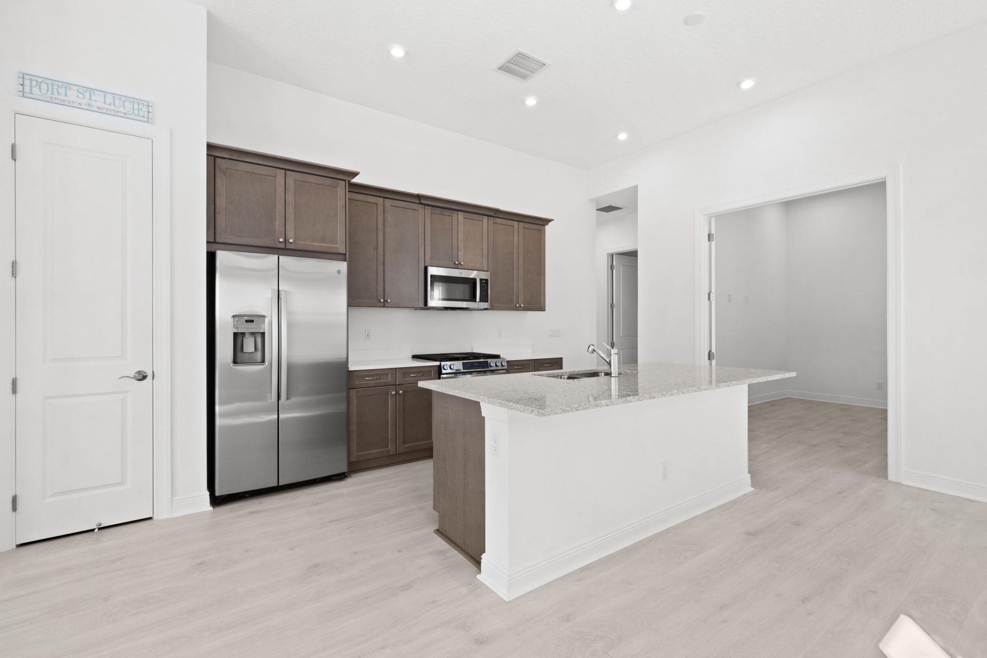 199 SE Via Sangro, Port Saint Lucie, FL 34952 Photo