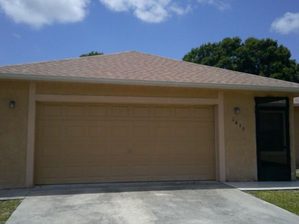 1490 SE Grapeland Avenue, Port St. Lucie, FL 34952