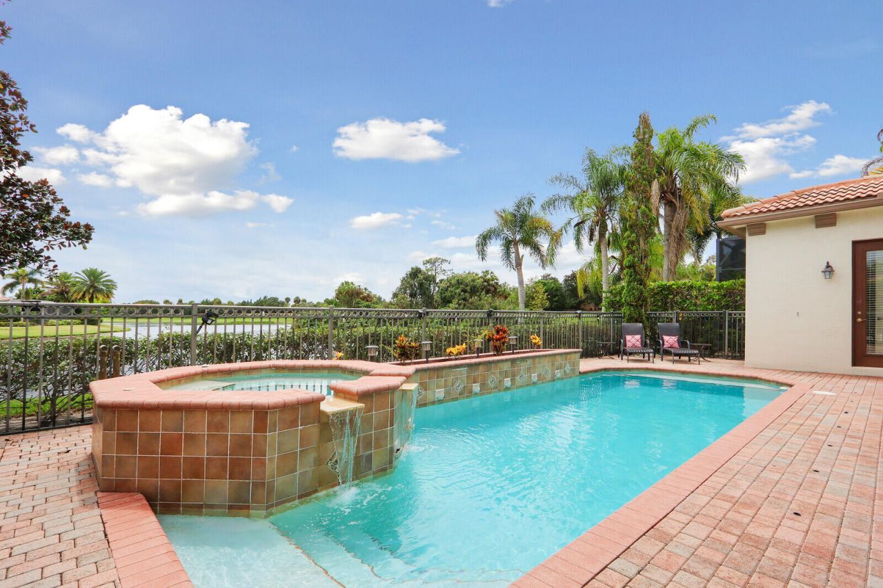 9885 SW Torriente Lane, Port Saint Lucie, FL 34986 Photo