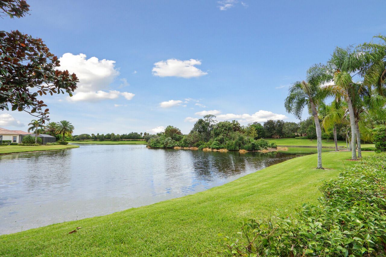 9885 SW Torriente Lane, Port Saint Lucie, FL 34986 Photo