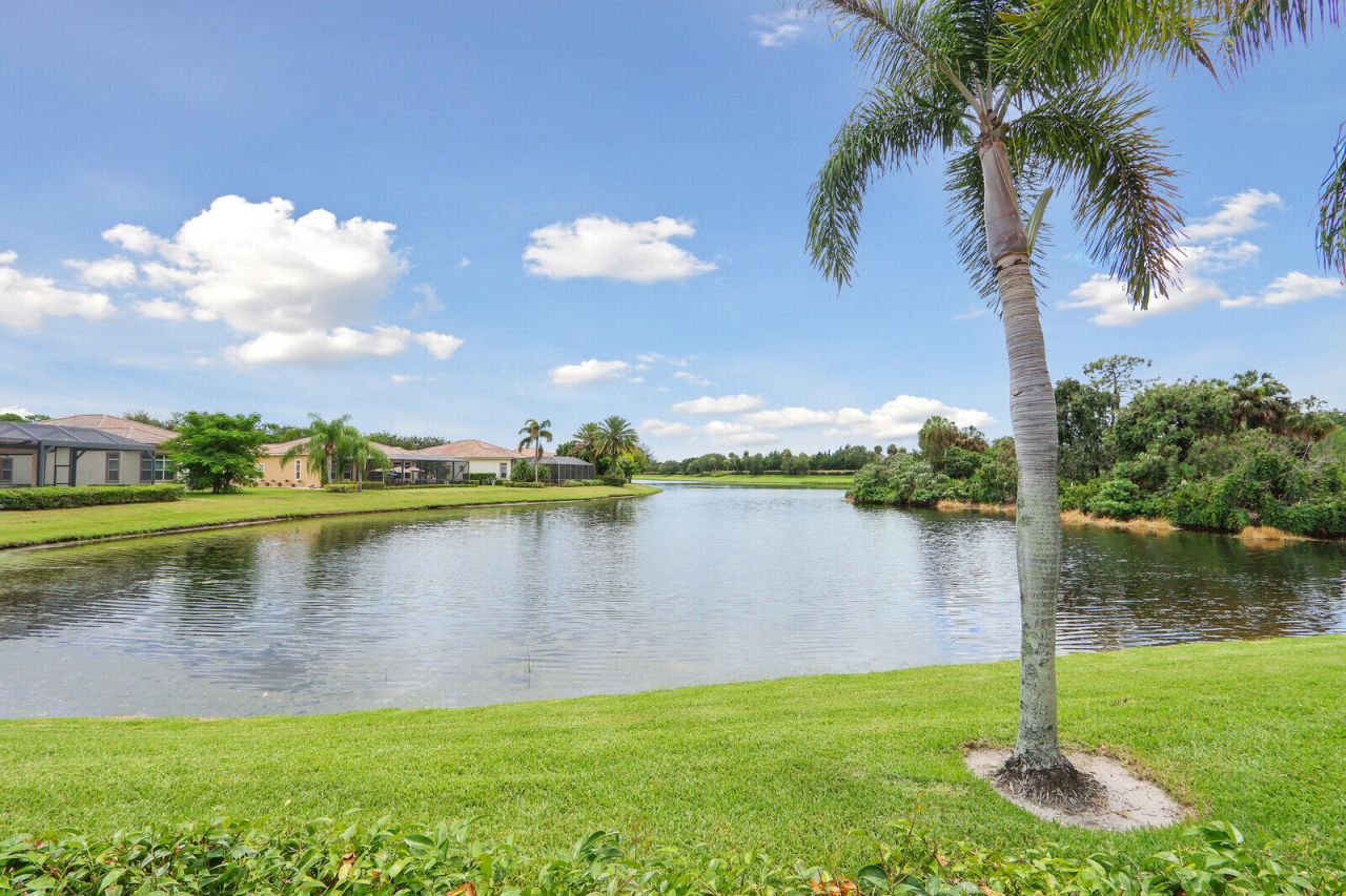 9885 SW Torriente Lane, Port Saint Lucie, FL 34986 Photo