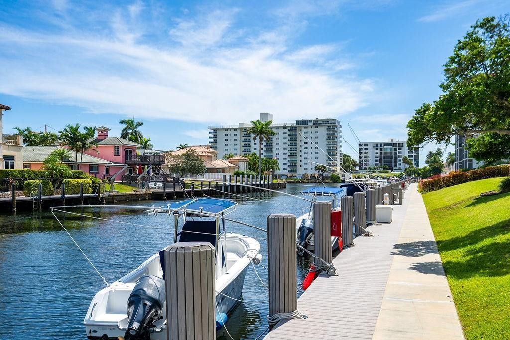 3175 NE 48th Court, Unit 105, Lighthouse Point, FL 33064 Photo