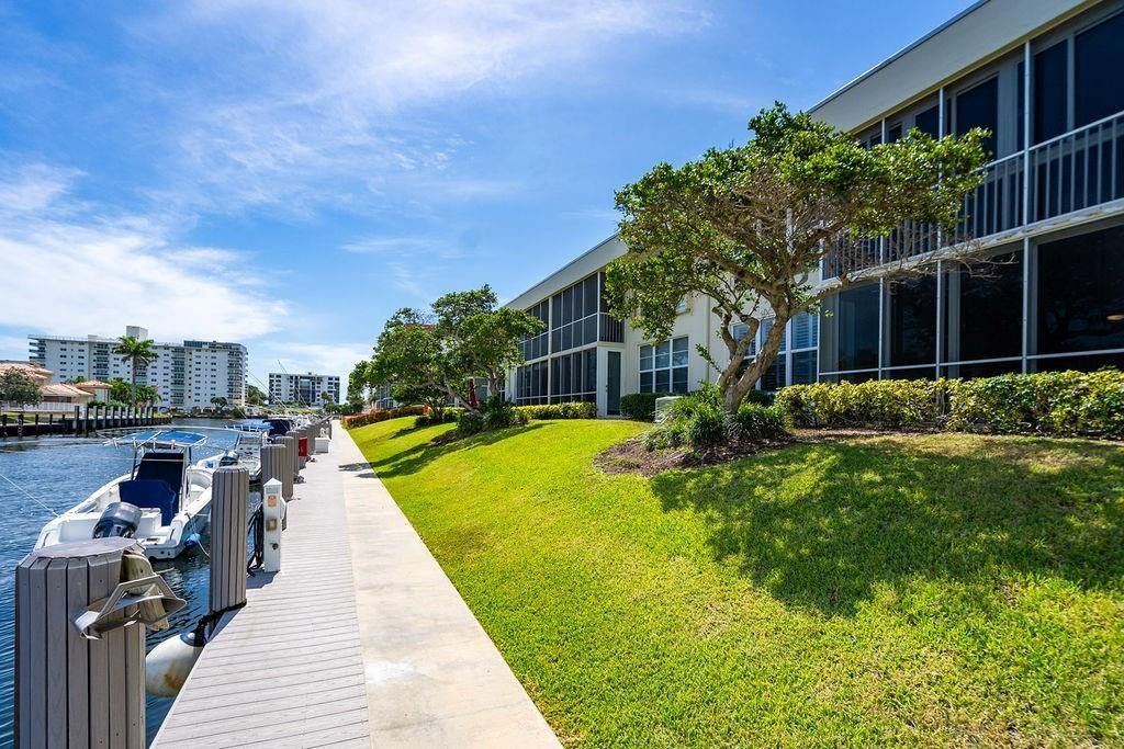 3175 NE 48th Court, Unit 105, Lighthouse Point, FL 33064 Photo