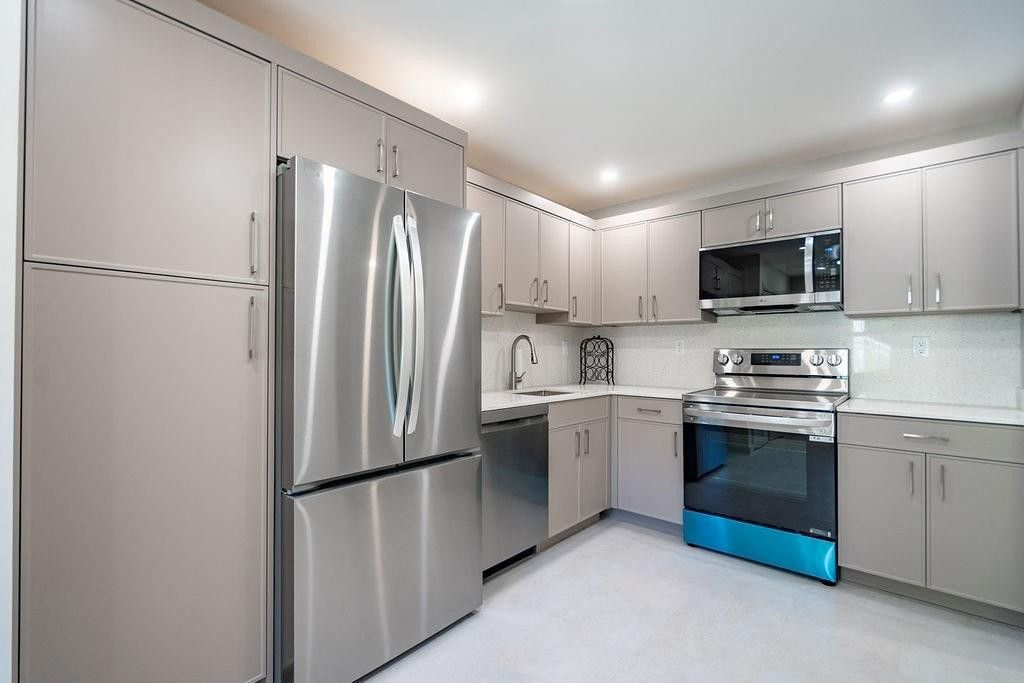 3175 NE 48th Court, Unit 105, Lighthouse Point, FL 33064 Photo