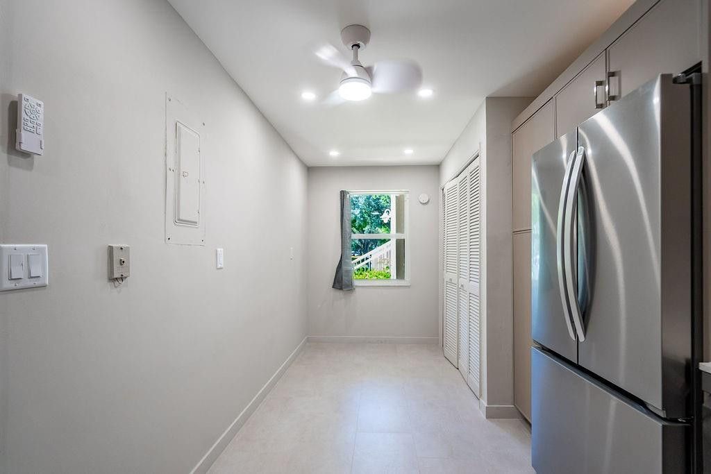 3175 NE 48th Court, Unit 105, Lighthouse Point, FL 33064 Photo