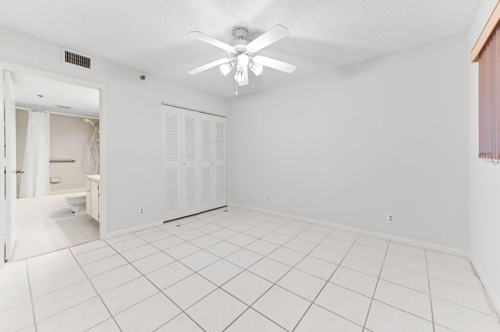 7260 Kinghurst Drive, Unit 106, Delray Beach, FL 33446 Photo
