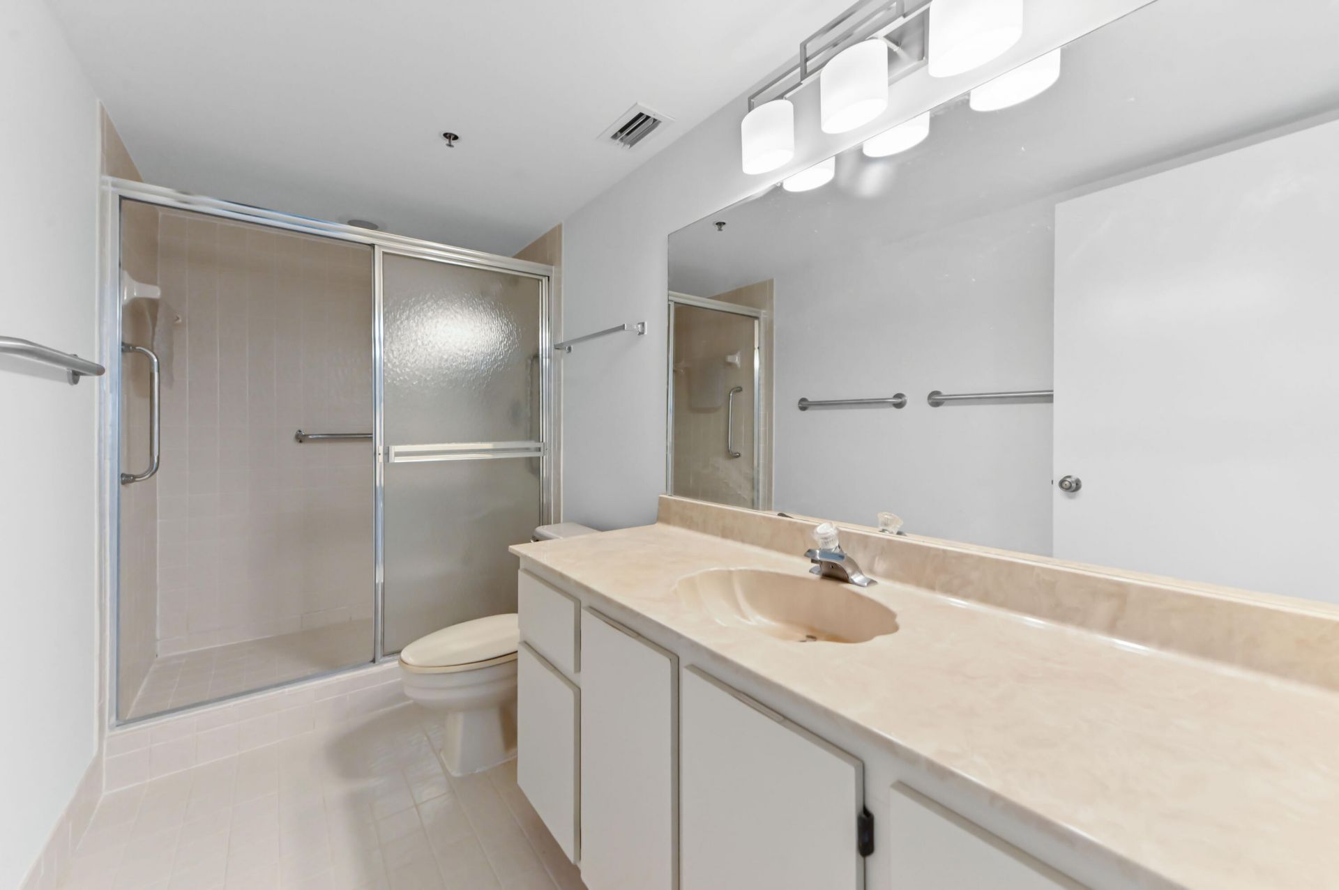 7260 Kinghurst Drive, Unit 106, Delray Beach, FL 33446 Photo