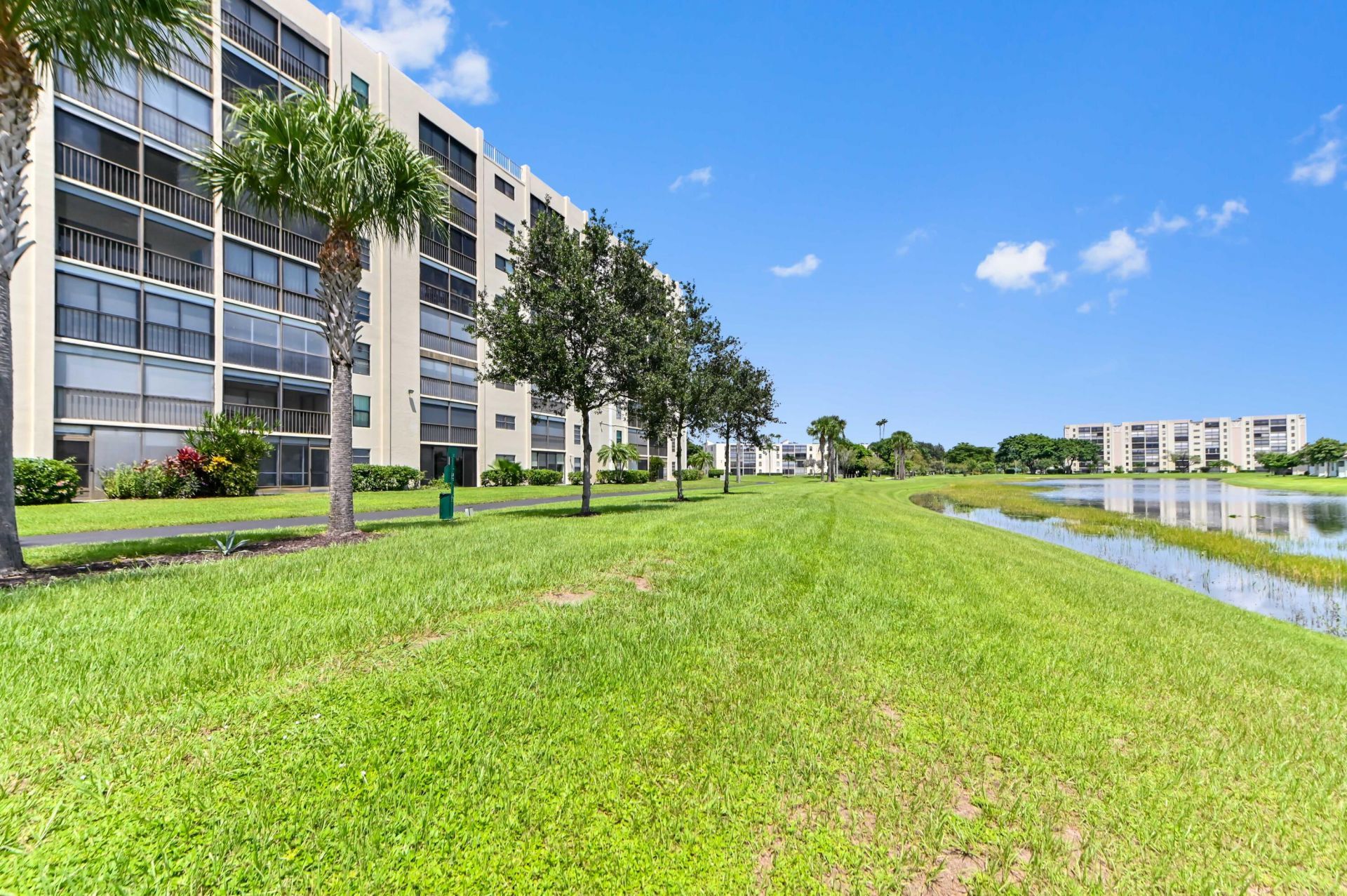 7260 Kinghurst Drive, Unit 106, Delray Beach, FL 33446 Photo