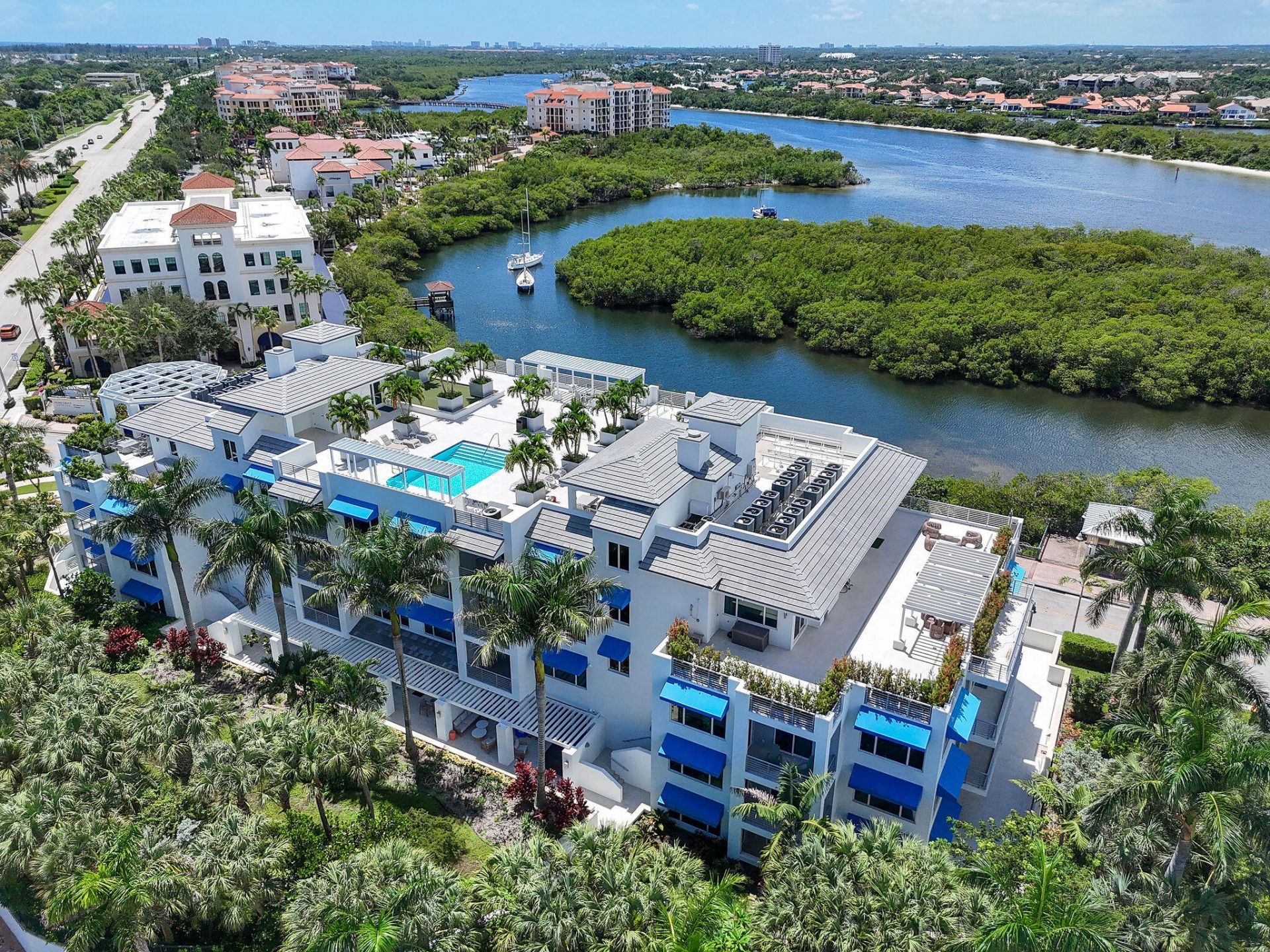 1 S Coastal Way, Unit 202, Jupiter, FL 33477 Photo