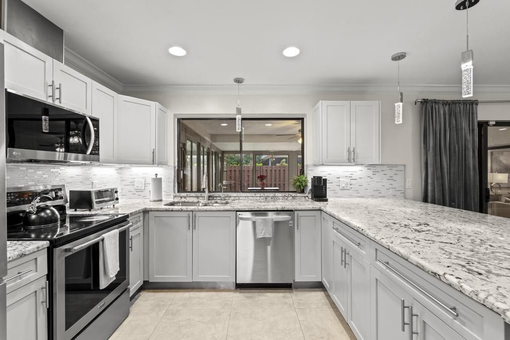 13575 Columbine Avenue, Wellington, FL 33414 Photo