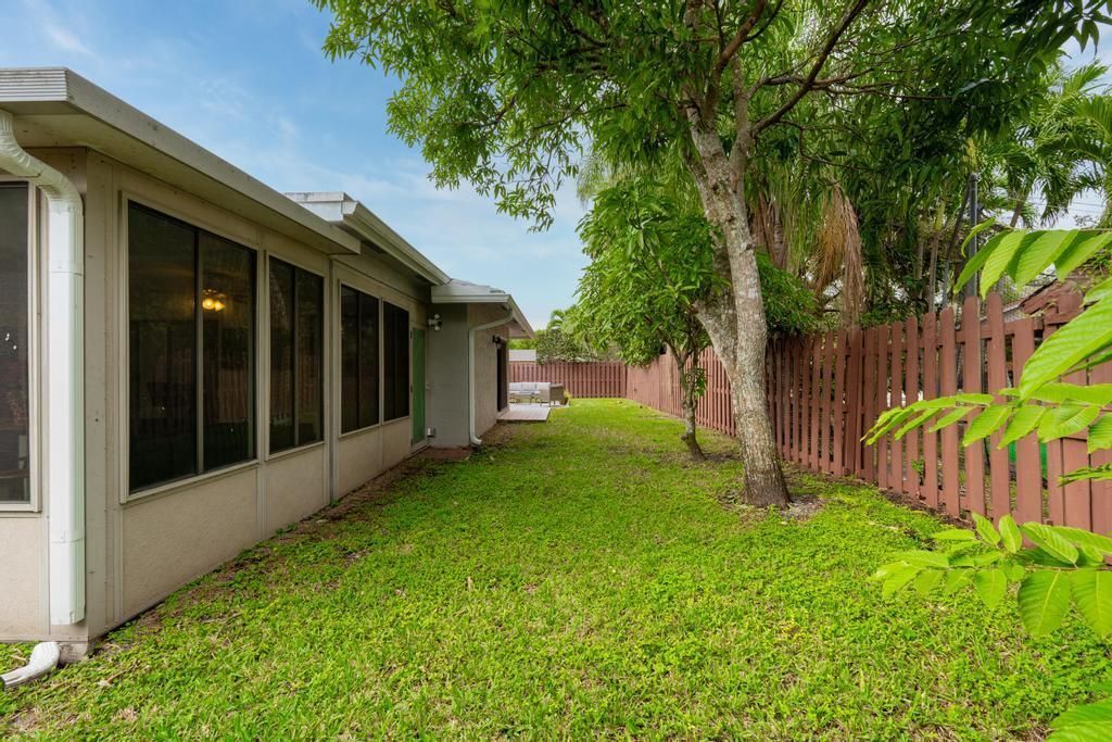 13575 Columbine Avenue, Wellington, FL 33414 Photo