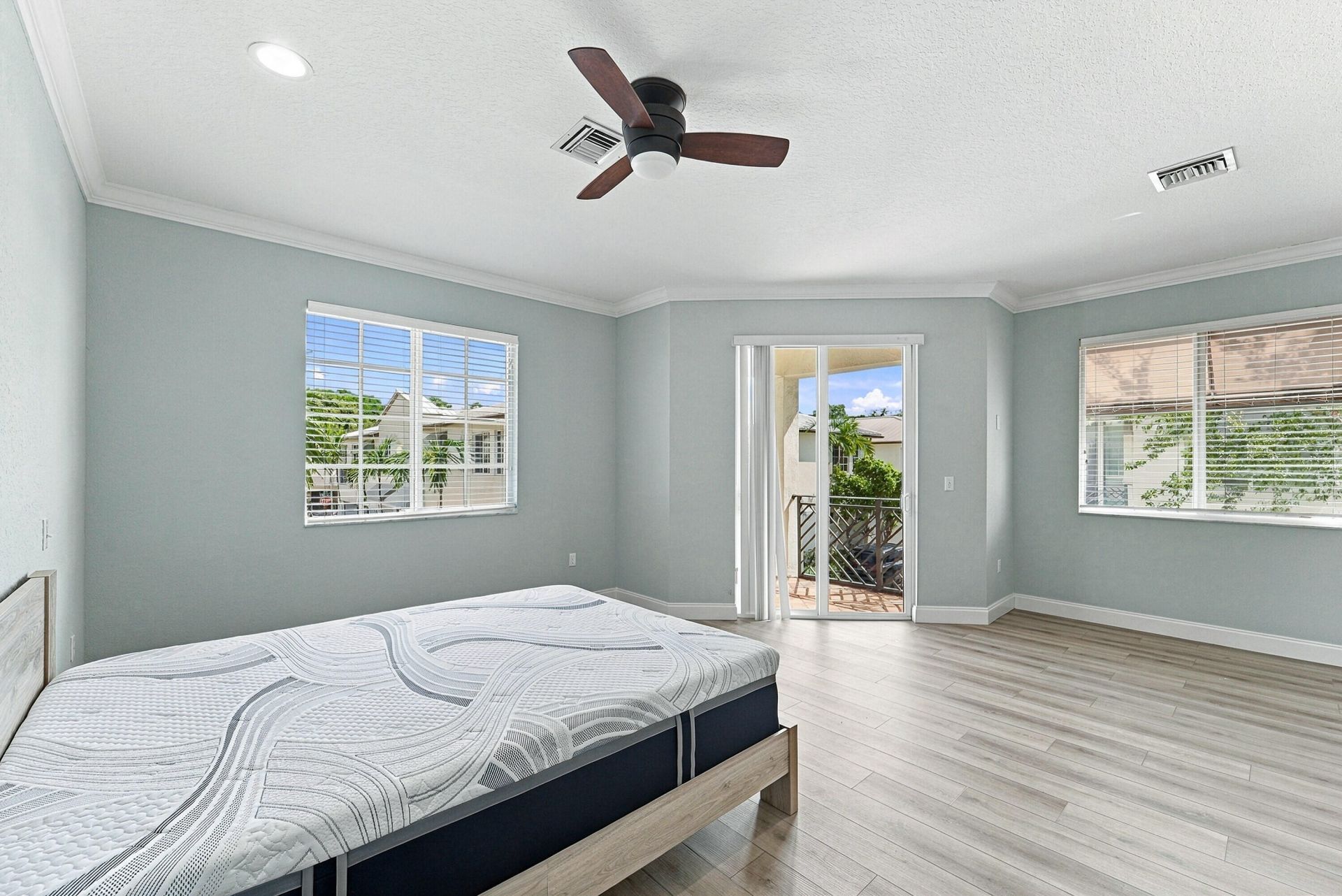712 SE 2nd Street, Pompano Beach, FL 33060 Photo