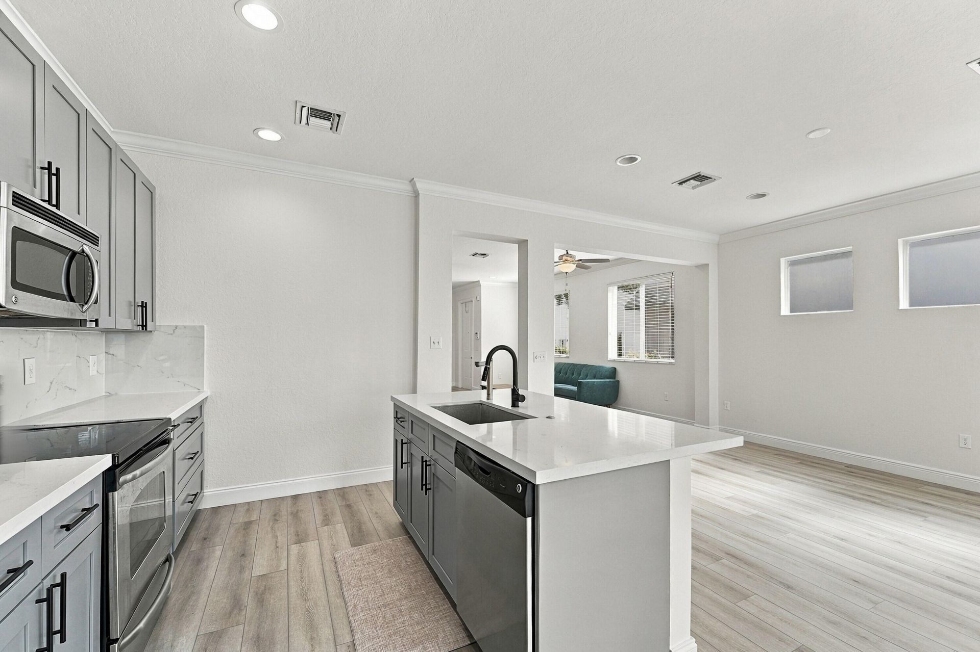 712 SE 2nd Street, Pompano Beach, FL 33060 Photo