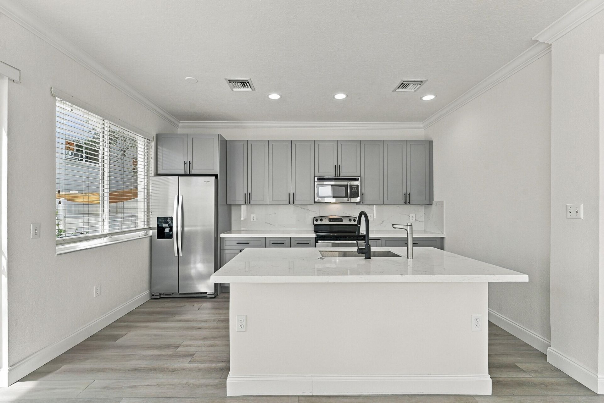 712 SE 2nd Street, Pompano Beach, FL 33060 Photo