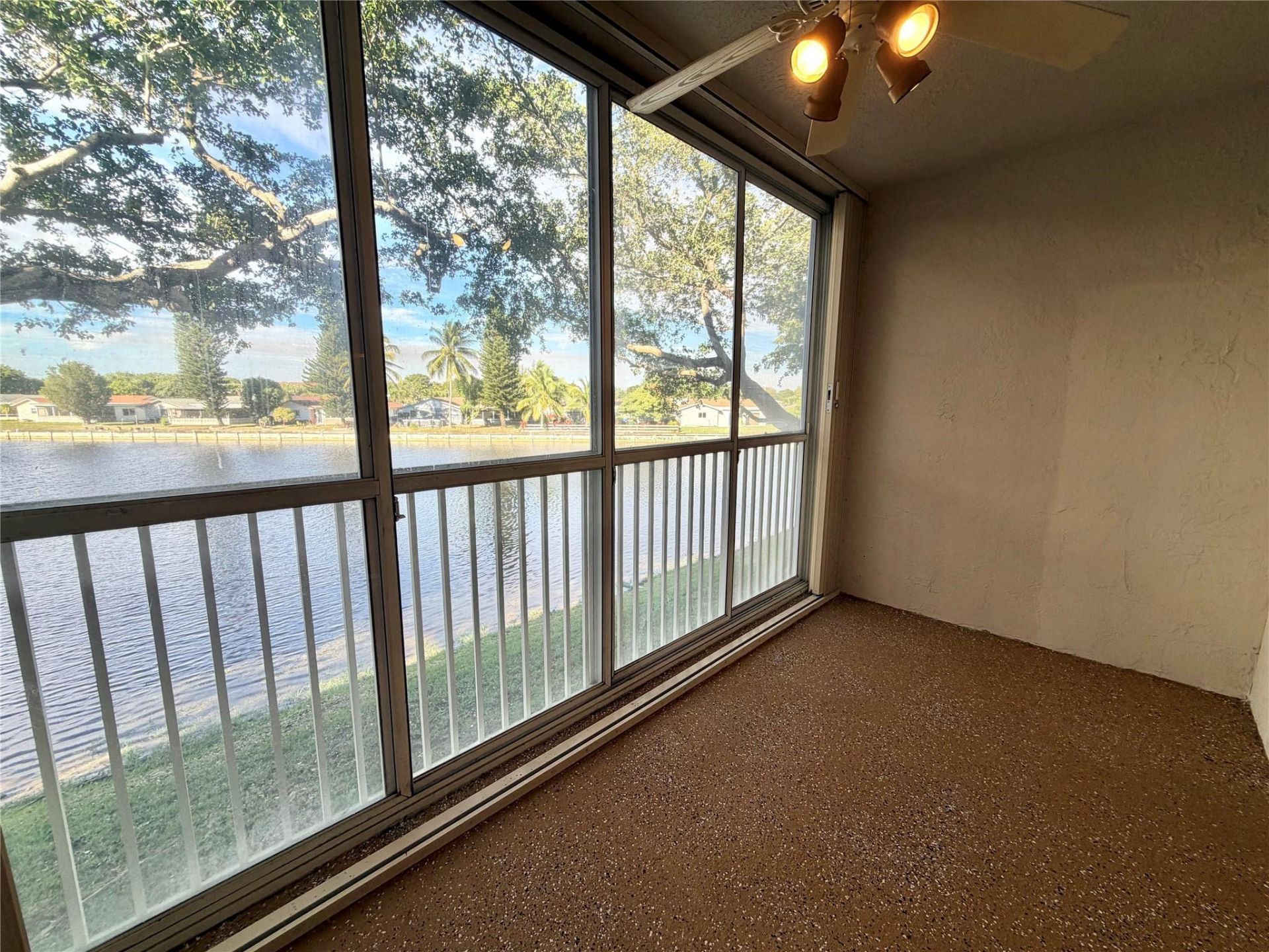 9587 Weldon Circle, Unit B204, Tamarac, FL 33321 Photo