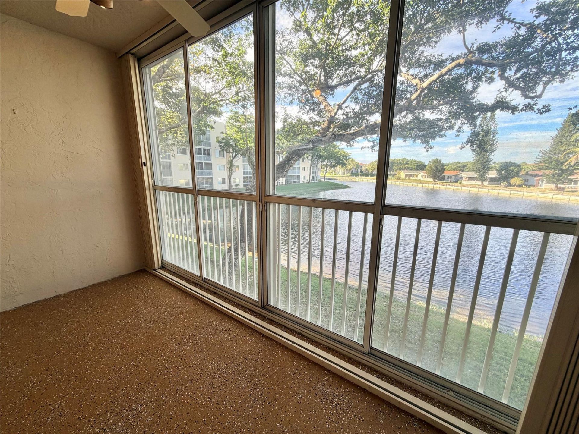 9587 Weldon Circle, Unit B204, Tamarac, FL 33321 Photo