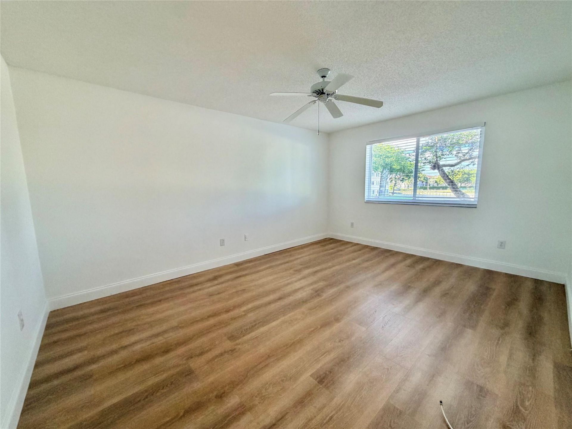 9587 Weldon Circle, Unit B204, Tamarac, FL 33321 Photo