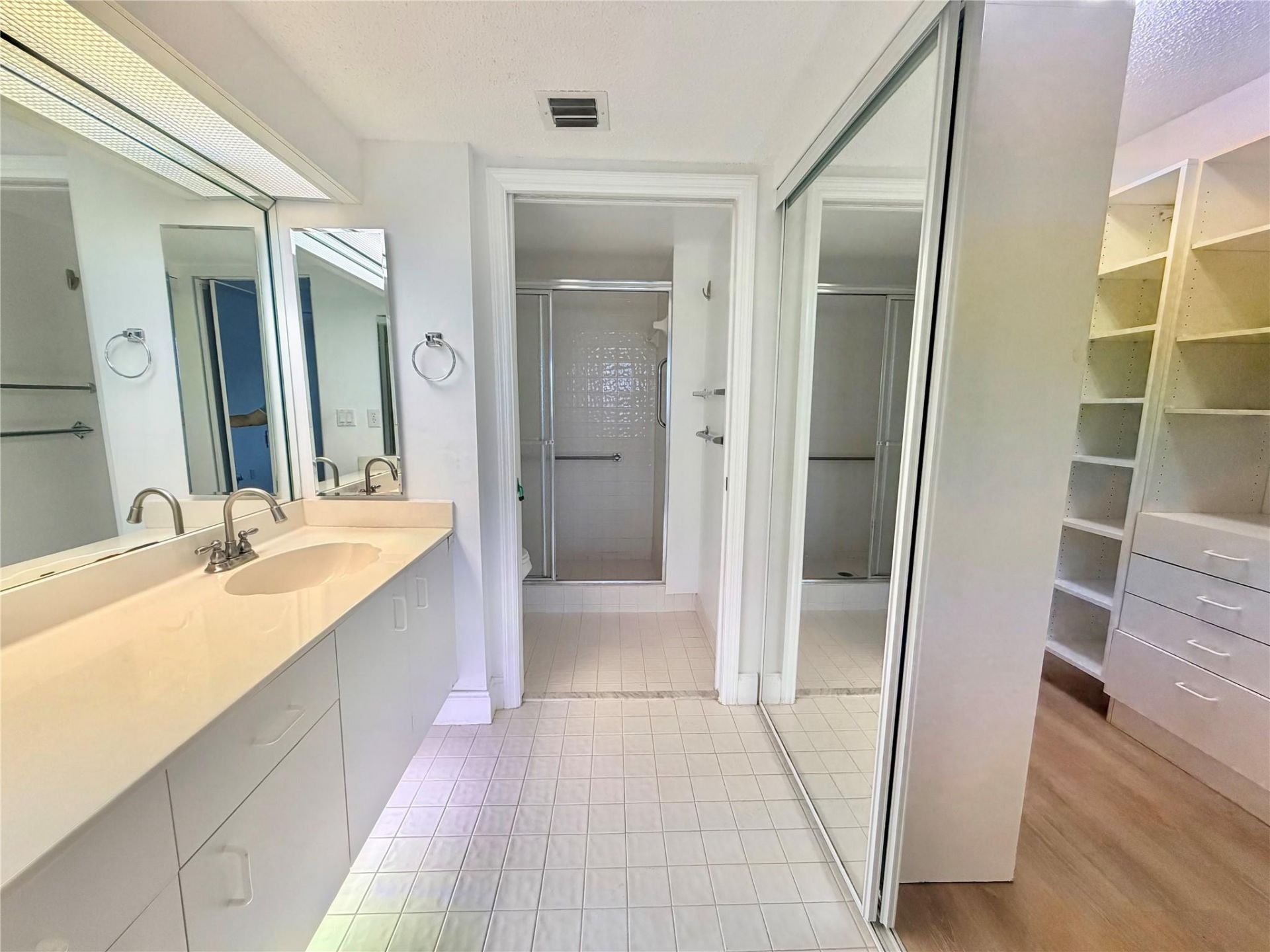 9587 Weldon Circle, Unit B204, Tamarac, FL 33321 Photo