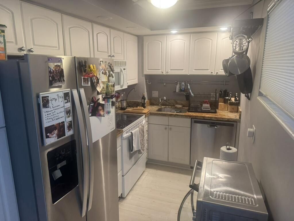180 Isle Of Venice Drive, Unit 433, Fort Lauderdale, FL 33301 Photo