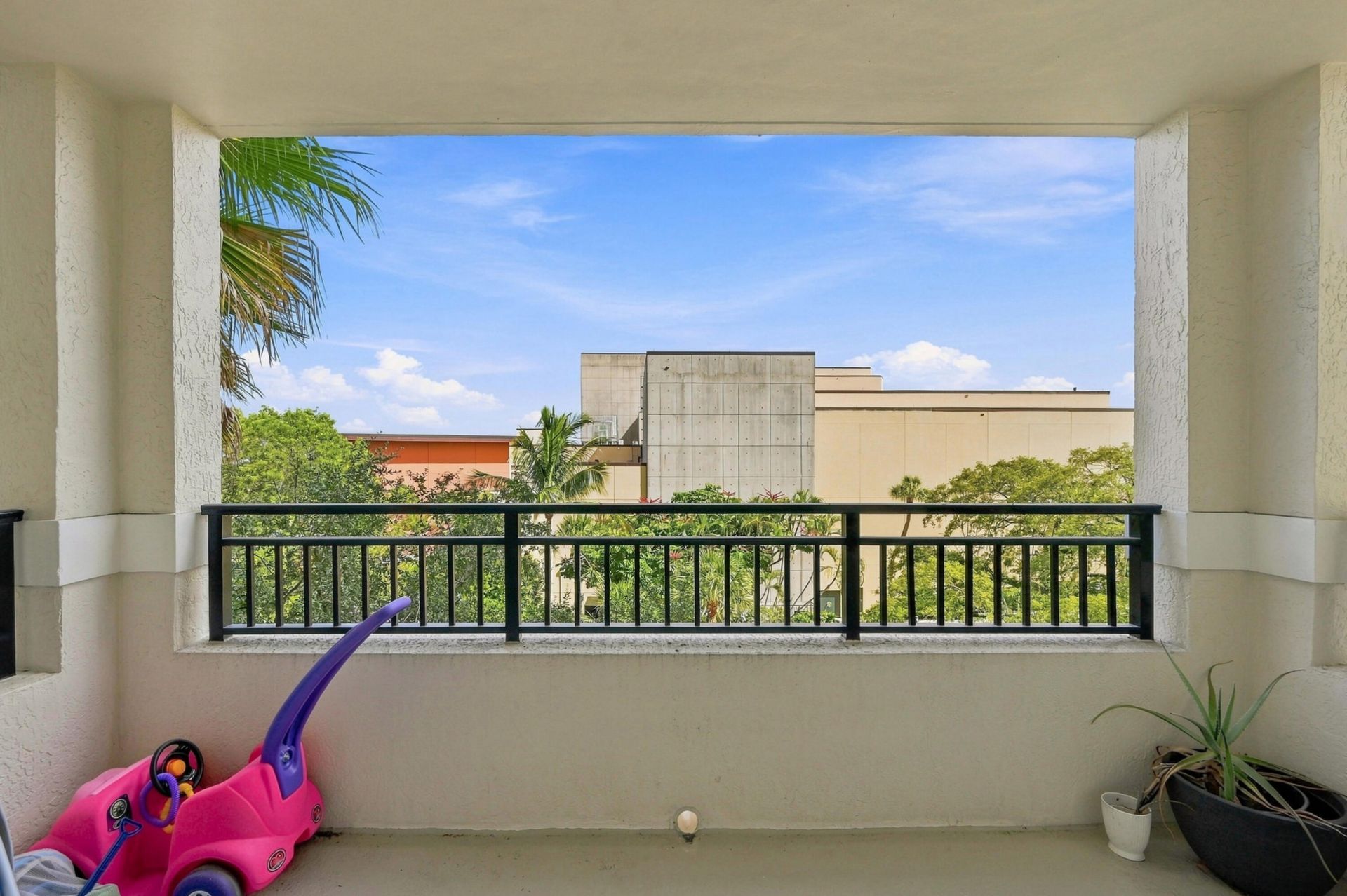 610 W Las Olas Boulevard, Unit 416N, Fort Lauderdale, FL 33312 Photo