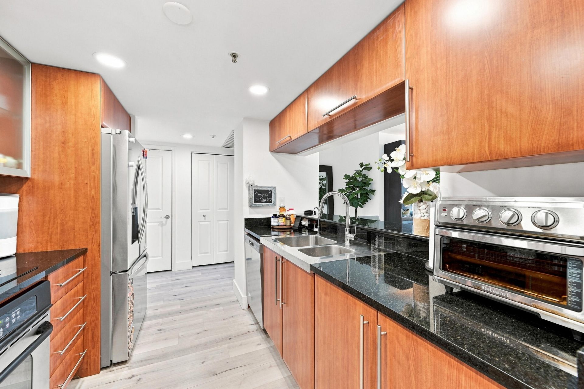 610 W Las Olas Boulevard, Unit 416N, Fort Lauderdale, FL 33312 Photo