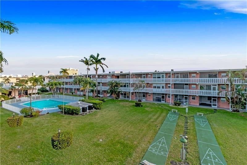 141 NE 10th Avenue, Unit 20B, Hallandale Beach, FL 33009 Photo