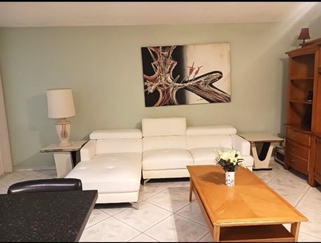 141 NE 10th Avenue, Unit 20B, Hallandale Beach, FL 33009 Photo