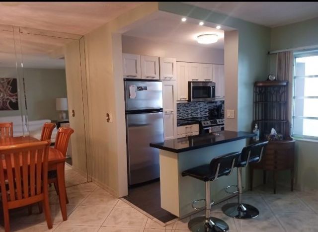 141 NE 10th Avenue, Unit 20B, Hallandale Beach, FL 33009 Photo