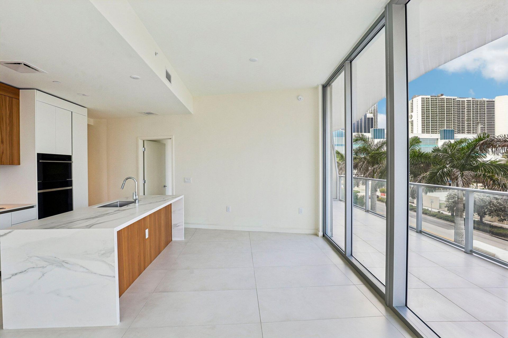 1400 Biscayne Boulevard, Unit 201, Miami, FL 33132 Photo