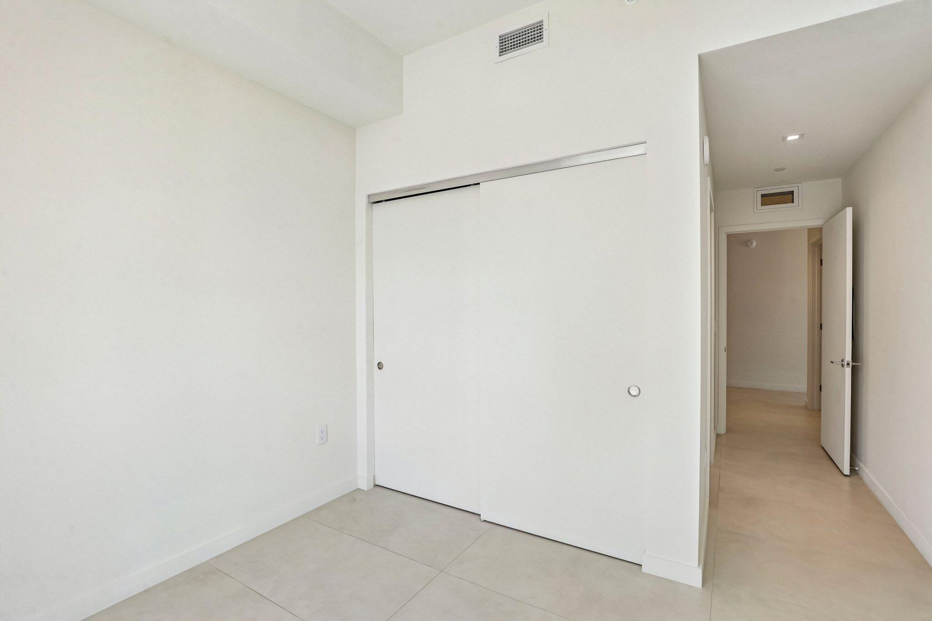 1400 Biscayne Boulevard, Unit 201, Miami, FL 33132 Photo