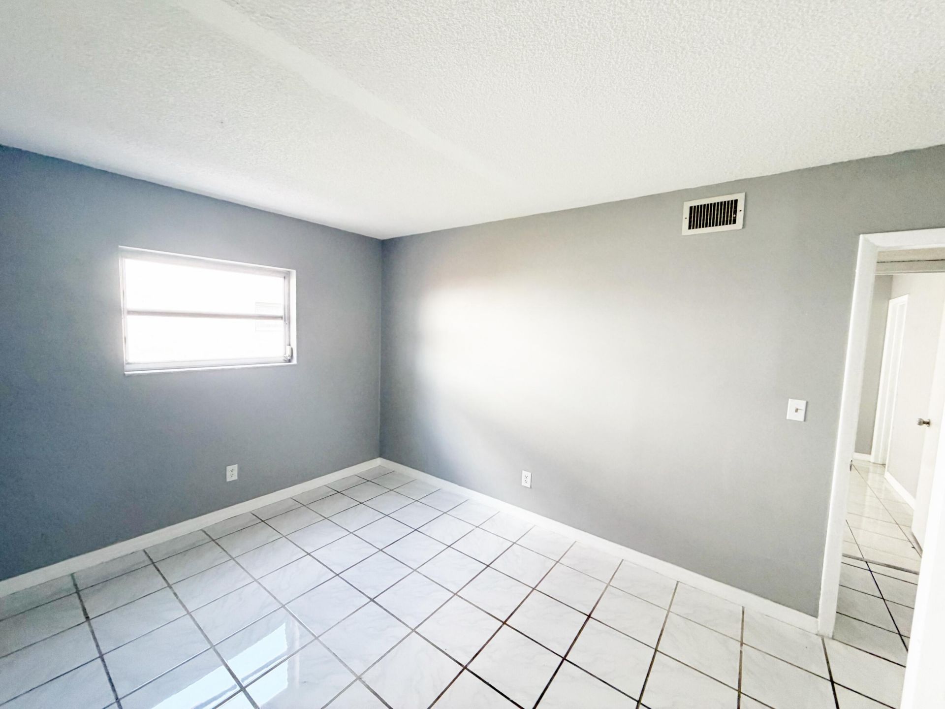 320 SW 1st Street, Unit D-2, Pompano Beach, FL 33060 Photo