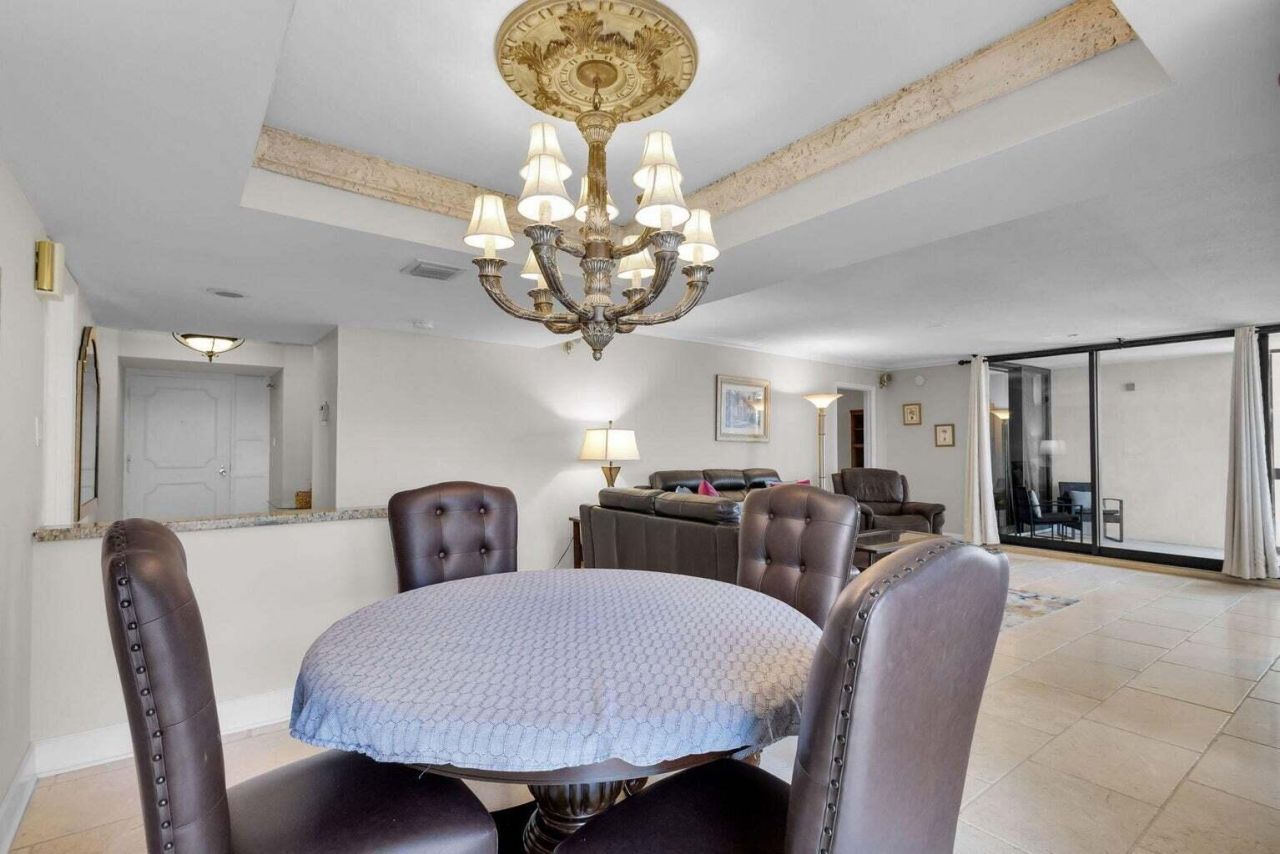 5380 N Ocean Drive, Unit 5B, Singer Island, FL 33404 Photo